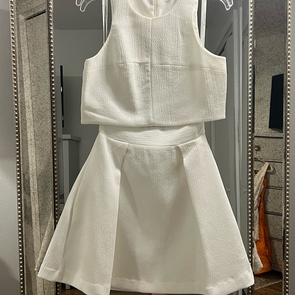 Shopbop Black Halo white 2-piece set, tank and skirt - Picture 3 of 6